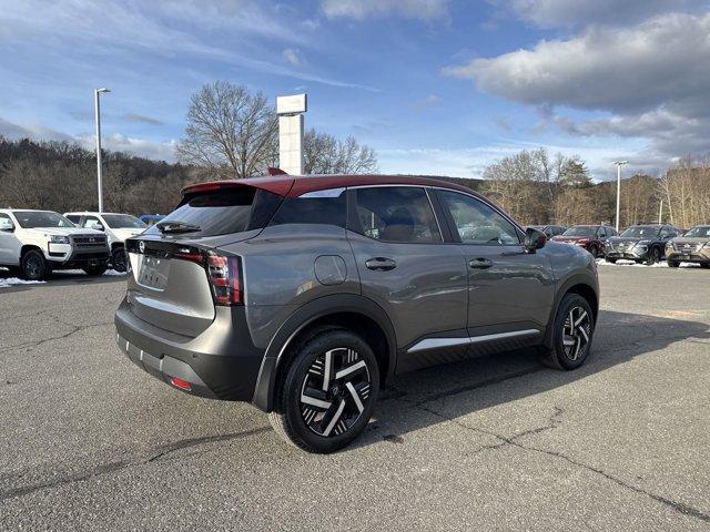 new 2025 Nissan Kicks car, priced at $27,470