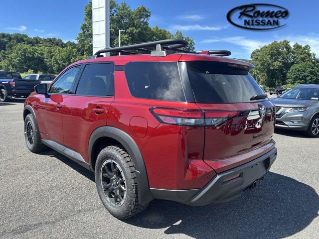 new 2025 Nissan Pathfinder car, priced at $45,372