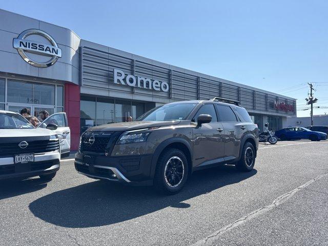used 2023 Nissan Pathfinder car, priced at $28,998