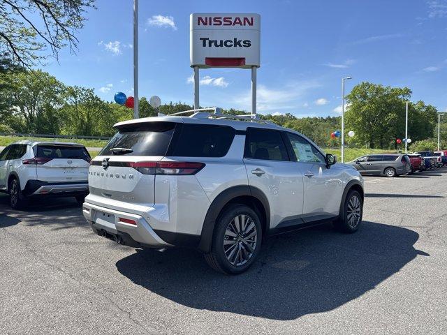 new 2025 Nissan Pathfinder car, priced at $49,555