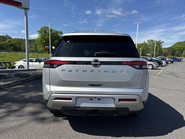 new 2025 Nissan Pathfinder car, priced at $49,555