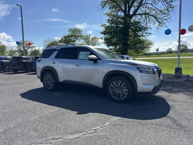 new 2025 Nissan Pathfinder car, priced at $49,555
