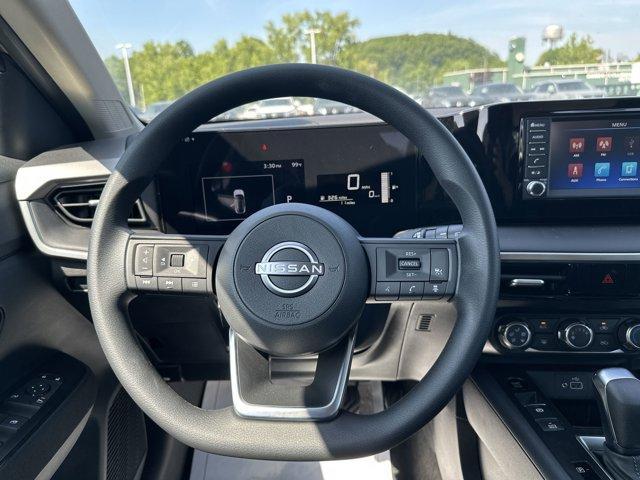 new 2025 Nissan Kicks car, priced at $25,305
