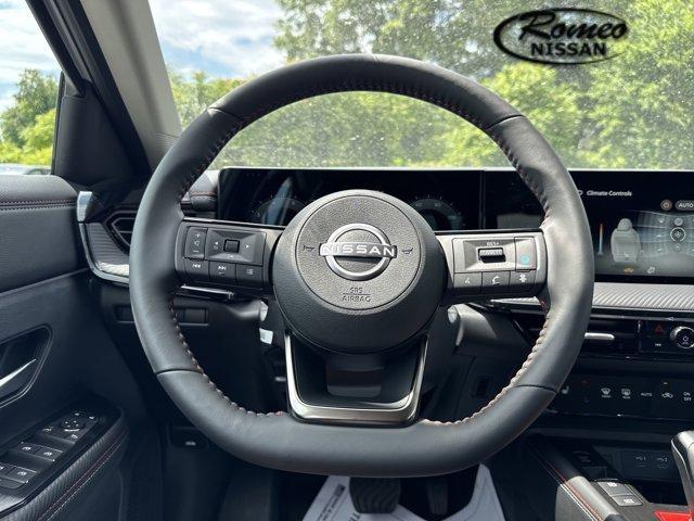 new 2025 Nissan Kicks car, priced at $32,081