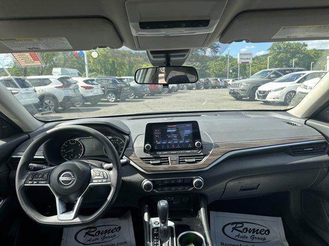 used 2023 Nissan Altima car, priced at $17,997