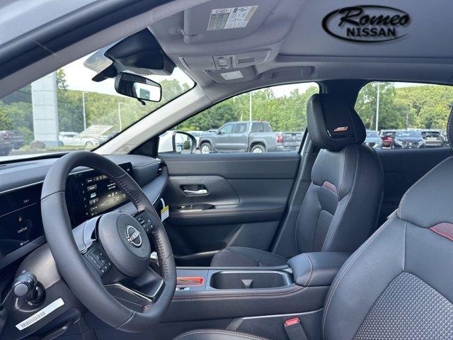 new 2025 Nissan Kicks car, priced at $31,850