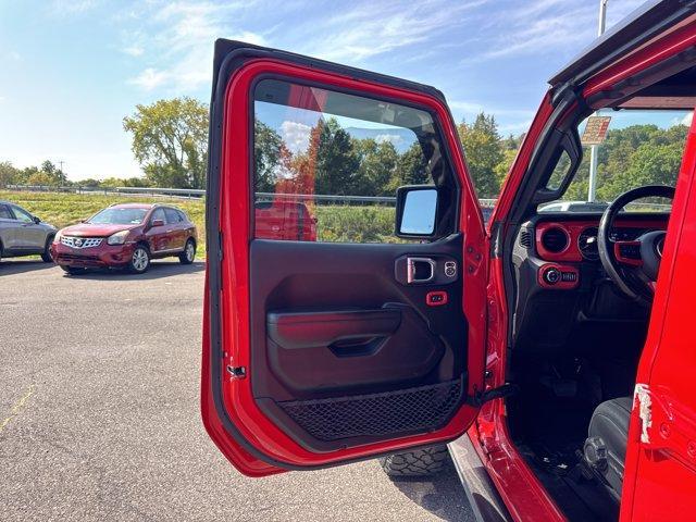 used 2021 Jeep Gladiator car, priced at $25,550