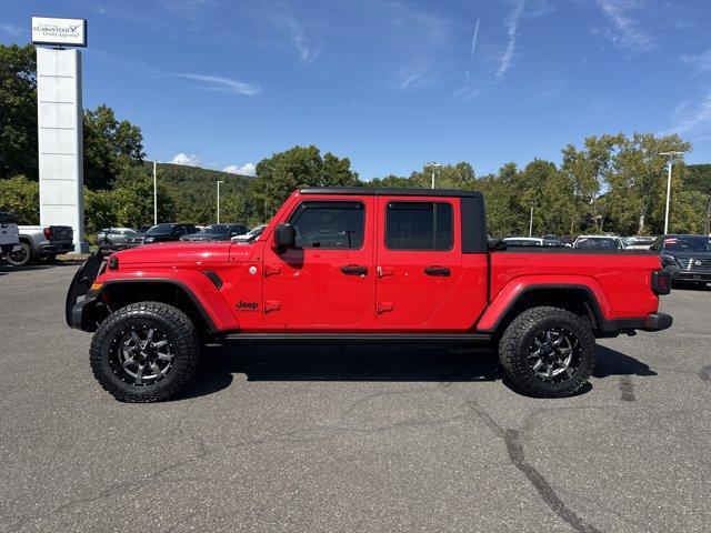 used 2021 Jeep Gladiator car, priced at $25,550