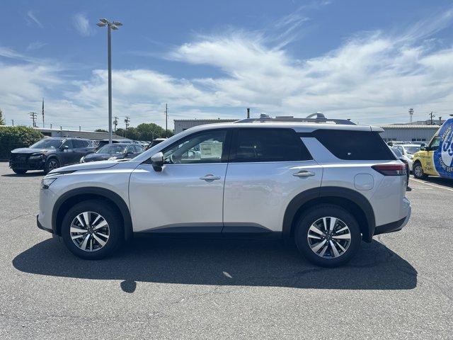 new 2025 Nissan Pathfinder car, priced at $46,935