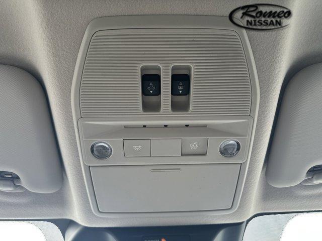 new 2025 Nissan Kicks car, priced at $29,125