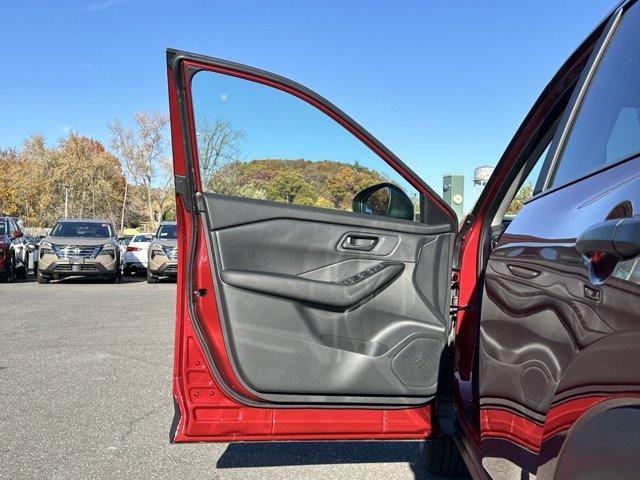 new 2025 Nissan Rogue car, priced at $32,895