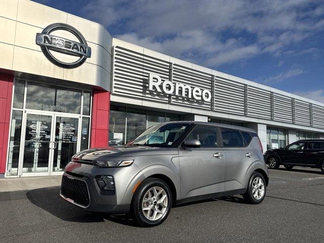 used 2022 Kia Soul car, priced at $16,775