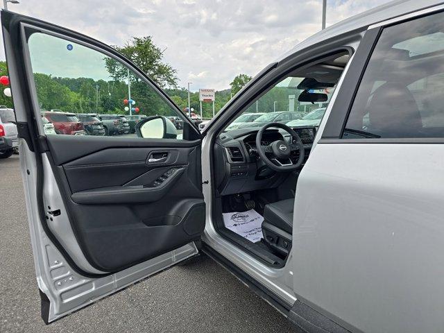 new 2024 Nissan Rogue car, priced at $36,405