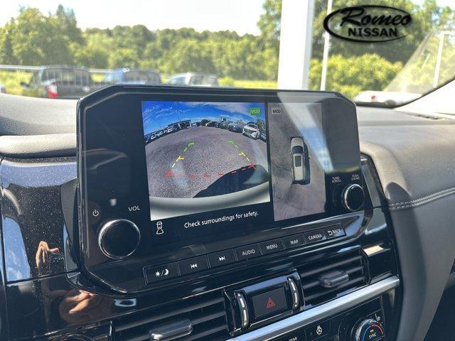 new 2025 Nissan Pathfinder car, priced at $52,201