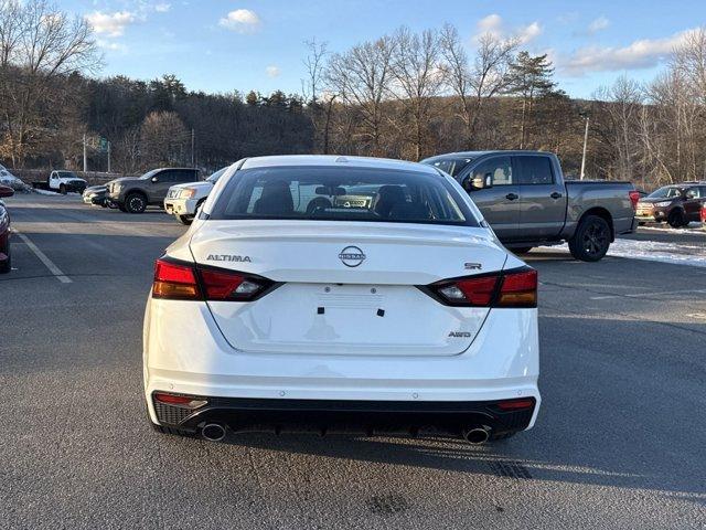 new 2025 Nissan Altima car, priced at $31,300