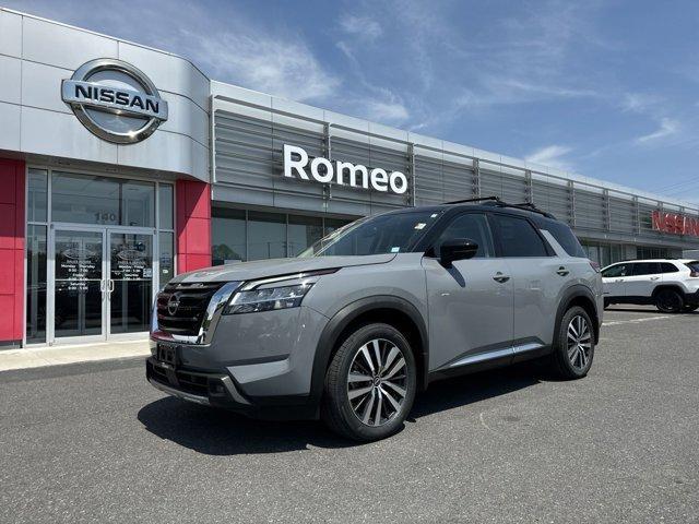 used 2022 Nissan Pathfinder car, priced at $40,550