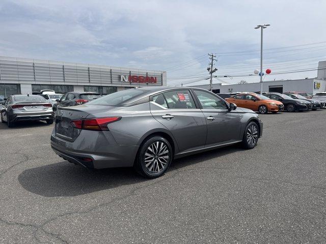 used 2023 Nissan Altima car, priced at $21,991