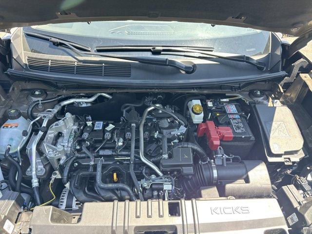 new 2025 Nissan Kicks car, priced at $29,735