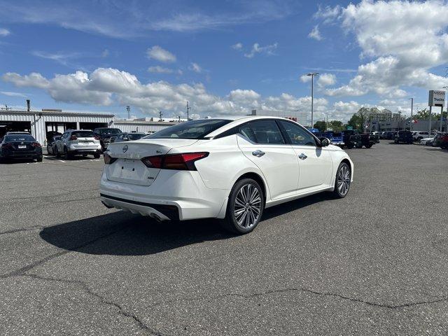 new 2025 Nissan Altima car, priced at $37,695