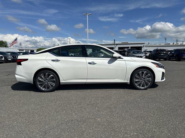 new 2025 Nissan Altima car, priced at $37,695