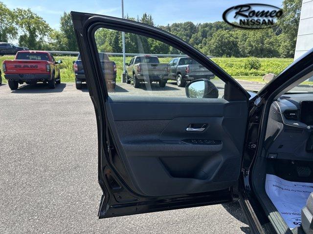 new 2025 Nissan Kicks car, priced at $28,860