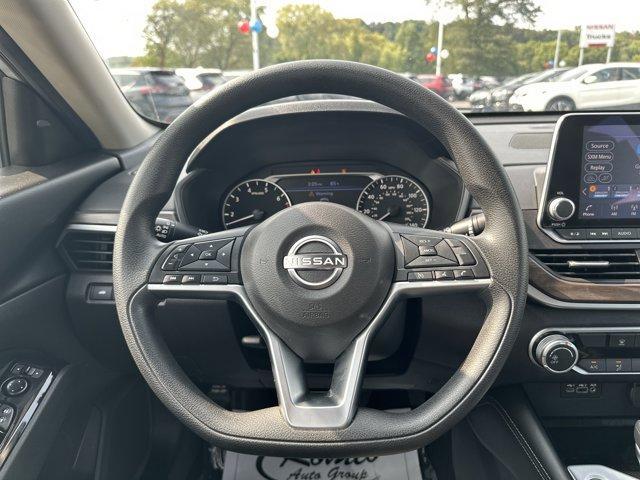 used 2023 Nissan Altima car, priced at $22,389