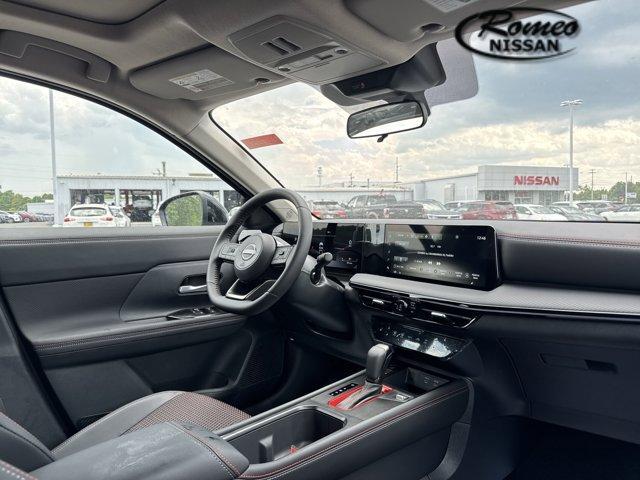 new 2025 Nissan Kicks car, priced at $30,994