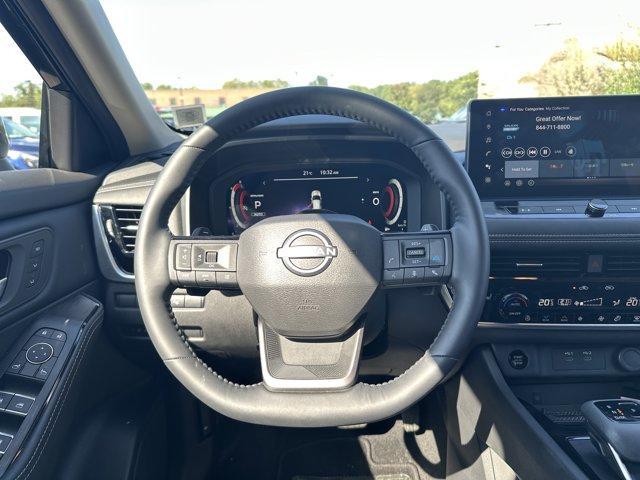 used 2025 Nissan Rogue car, priced at $33,995