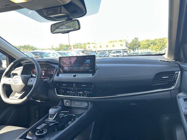 used 2025 Nissan Rogue car, priced at $33,995