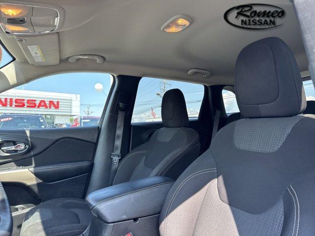 used 2017 Jeep Cherokee car, priced at $14,990