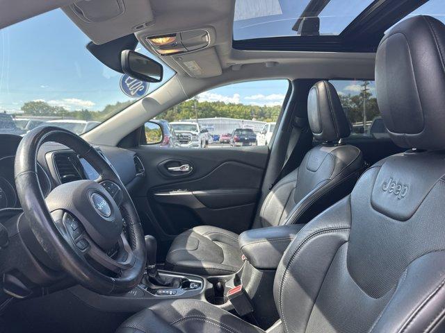 used 2019 Jeep Cherokee car, priced at $15,995