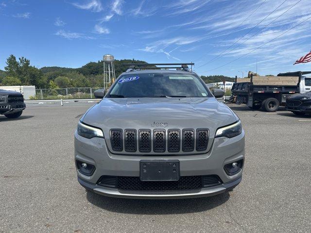 used 2019 Jeep Cherokee car, priced at $15,995
