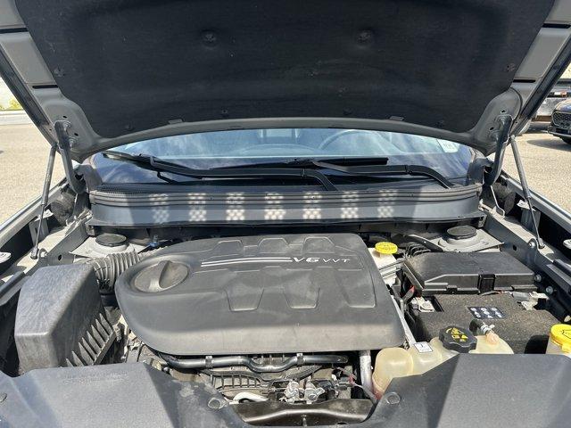used 2019 Jeep Cherokee car, priced at $15,995