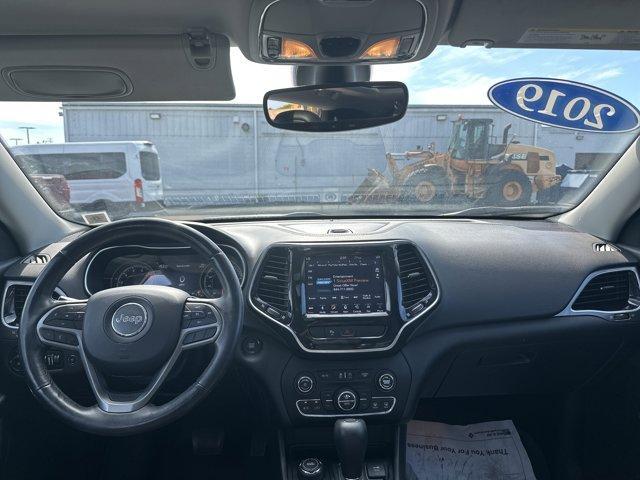 used 2019 Jeep Cherokee car, priced at $15,995
