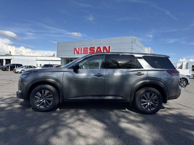 new 2025 Nissan Pathfinder car, priced at $40,010