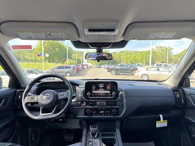 new 2025 Nissan Pathfinder car, priced at $40,010