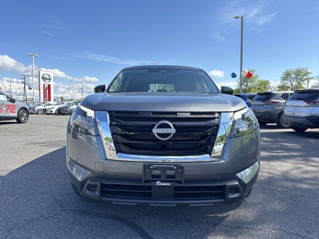 new 2025 Nissan Pathfinder car, priced at $40,010