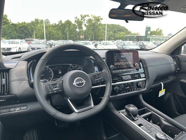 new 2025 Nissan Pathfinder car, priced at $44,086