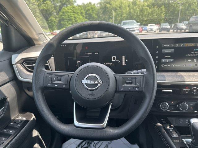 new 2025 Nissan Kicks car, priced at $26,830
