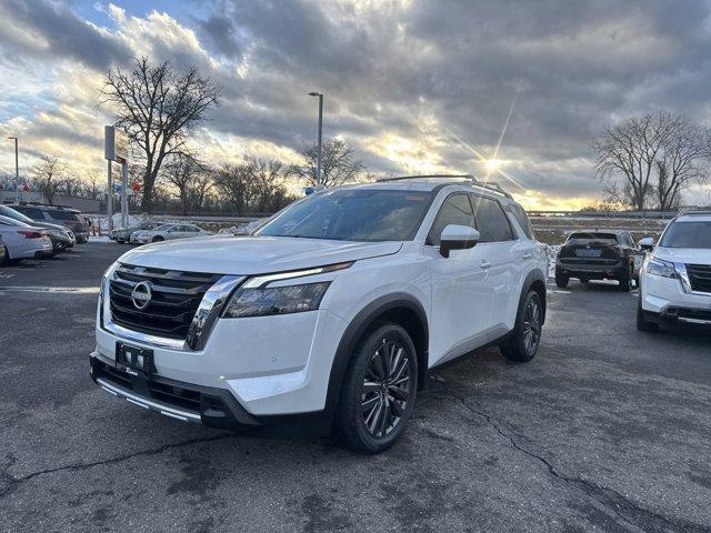 new 2025 Nissan Pathfinder car, priced at $49,525