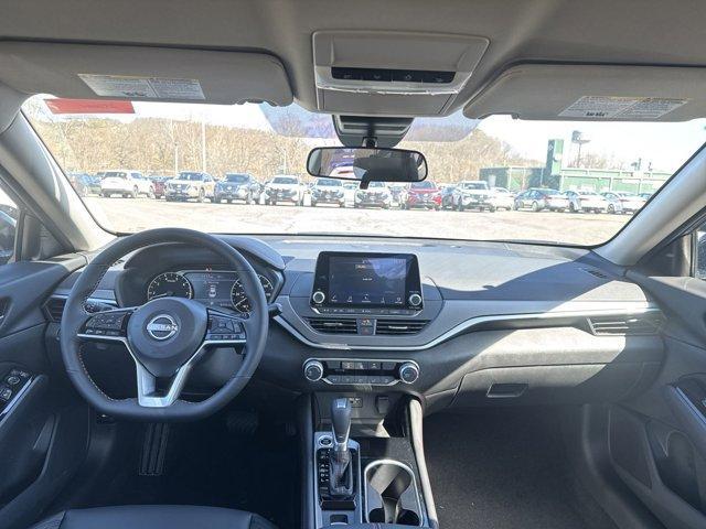 new 2025 Nissan Altima car, priced at $32,285