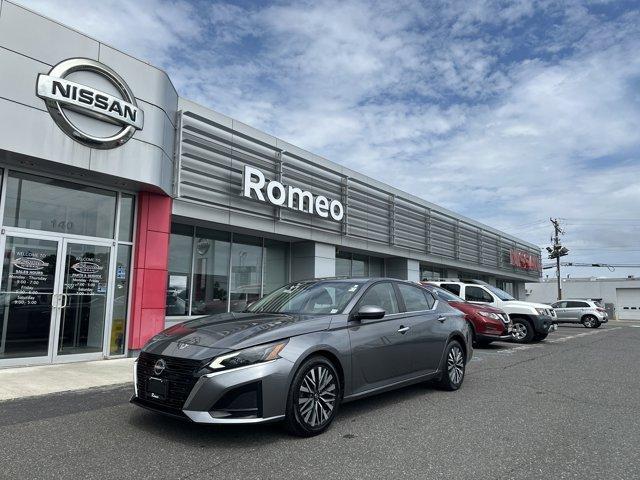 used 2023 Nissan Altima car, priced at $22,489