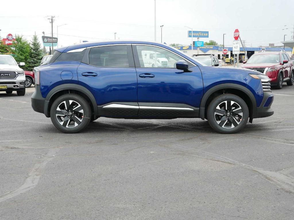 new 2025 Nissan Kicks car, priced at $28,066