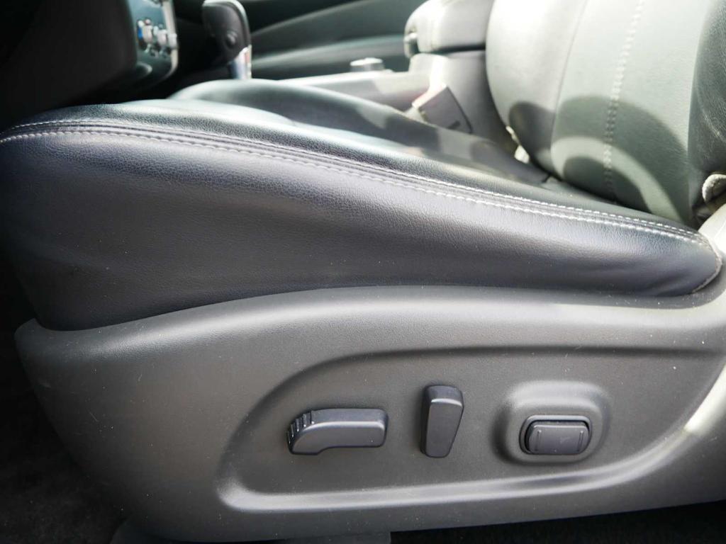 used 2020 Nissan Pathfinder car, priced at $19,424