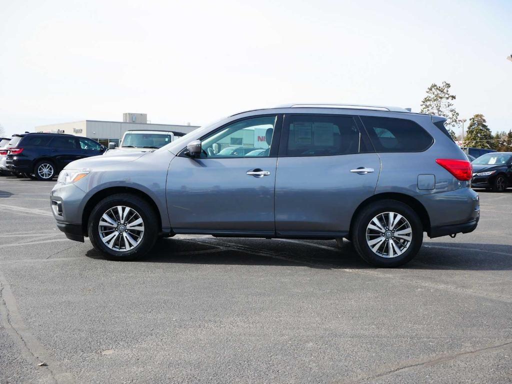 used 2020 Nissan Pathfinder car, priced at $19,424