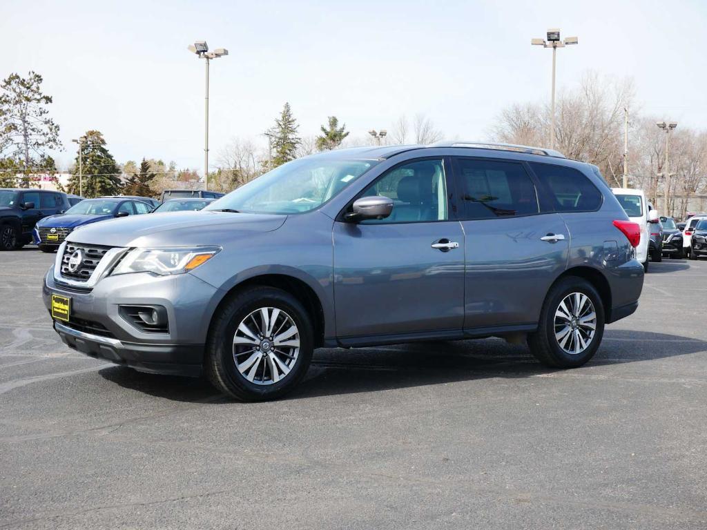 used 2020 Nissan Pathfinder car, priced at $19,424