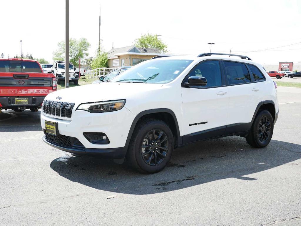 used 2023 Jeep Cherokee car, priced at $24,800
