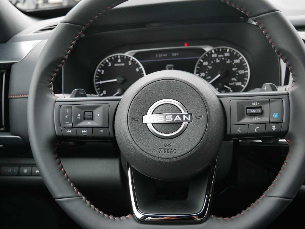 new 2025 Nissan Pathfinder car, priced at $42,270