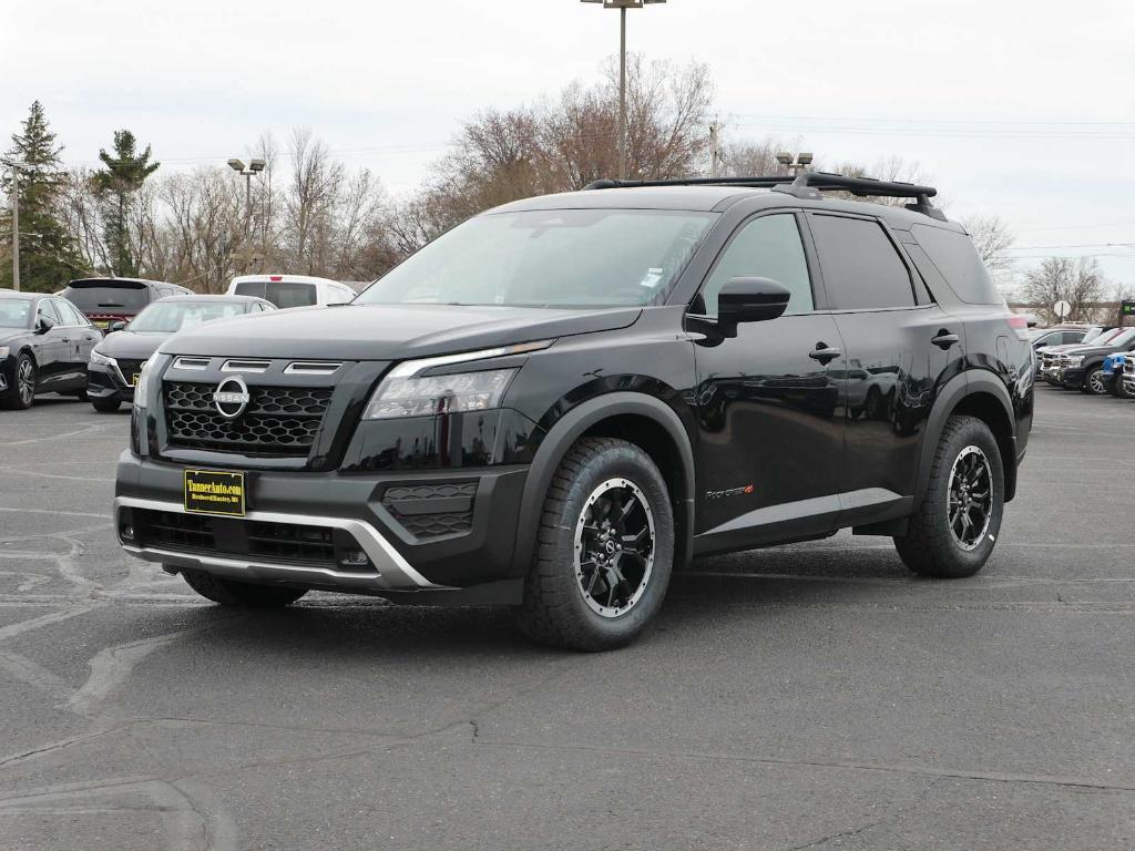 new 2025 Nissan Pathfinder car, priced at $42,270