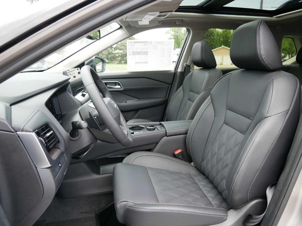 new 2025 Nissan Rogue car, priced at $41,182